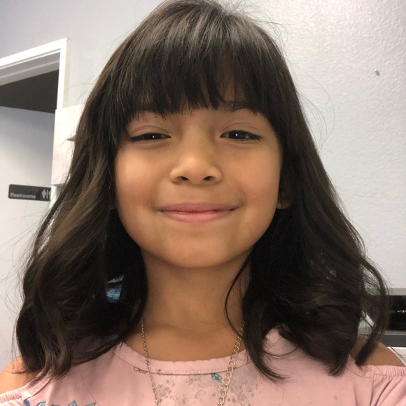 Meet your Posher, Liz - Picture 1 of 1